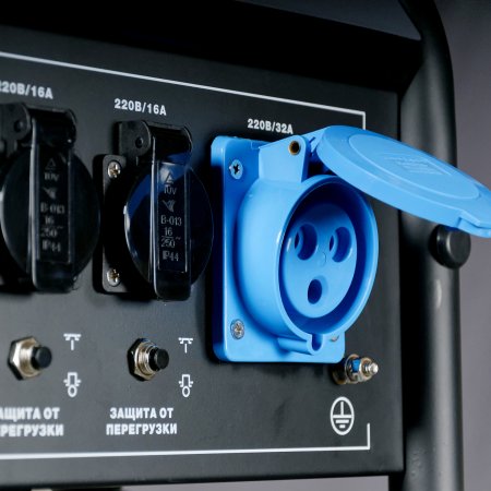 Бензиновый генератор FUBAG BS 6600 A ES с электростартером и коннектором автоматики в Иркутске фото