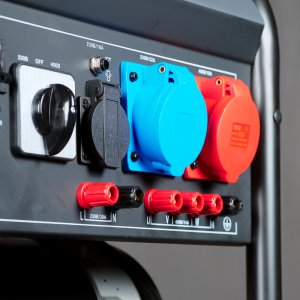 Бензиновый генератор FUBAG BS 7500 XD ES DUPLEX в Иркутске фото